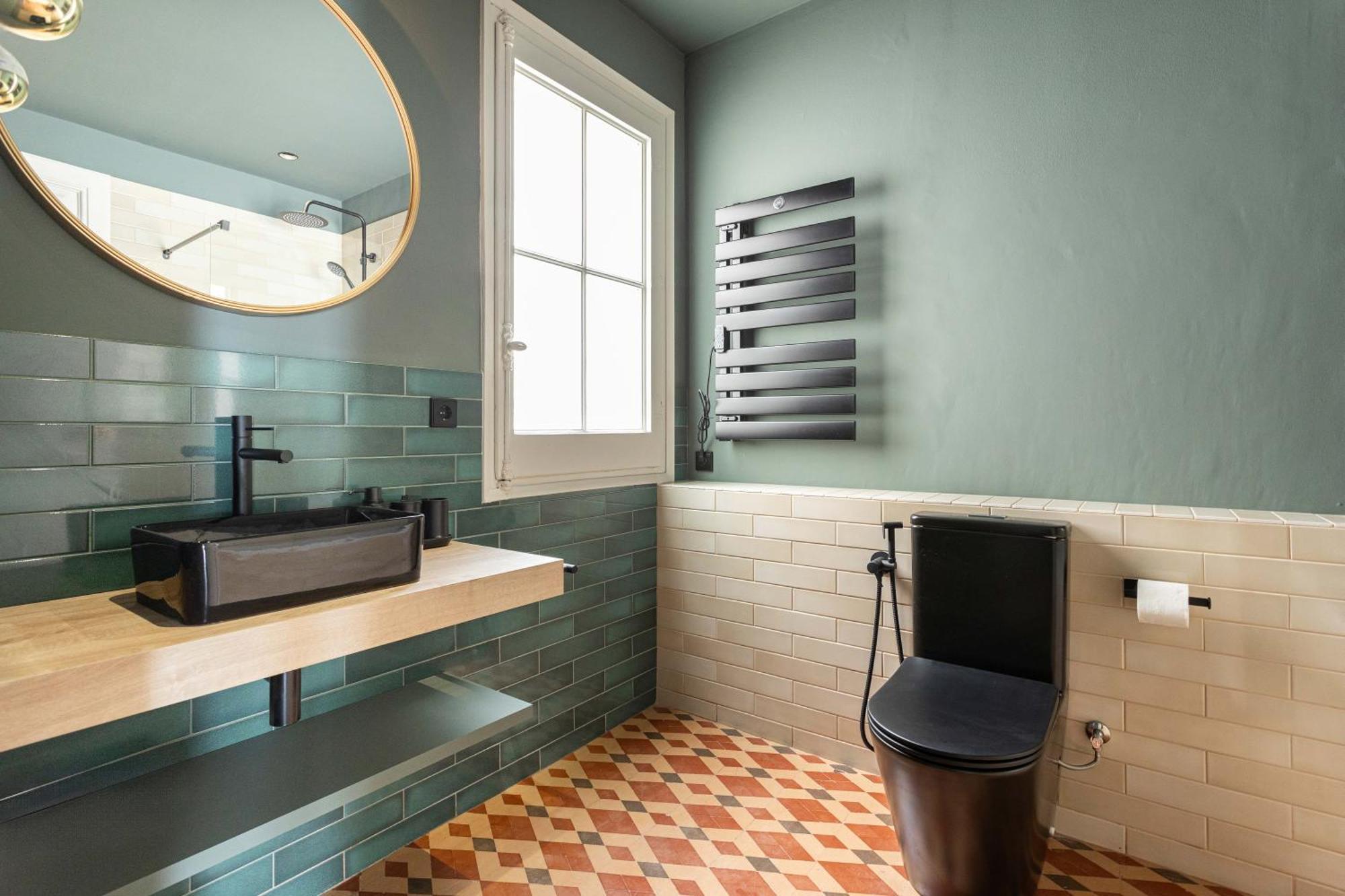 Spacious Stylish 4-bedroom Modernist * Barcelone